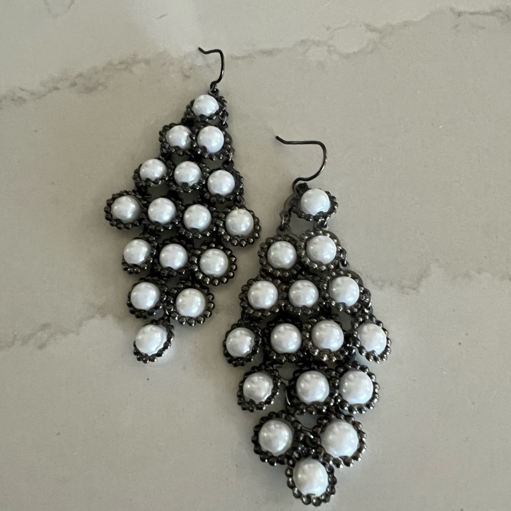 Pearl and gunmetal dangle earrings